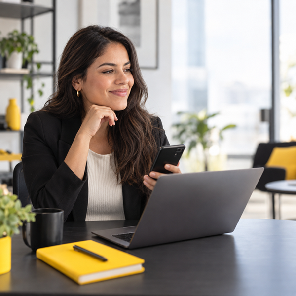 Profesional preparando una estrategia SEO